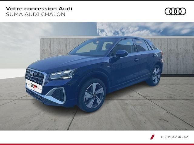 Bleu navarre métallisé Utilisé 2025 Audi Q2 Advanced Plus SUV | 46 270 € - Image 1/4