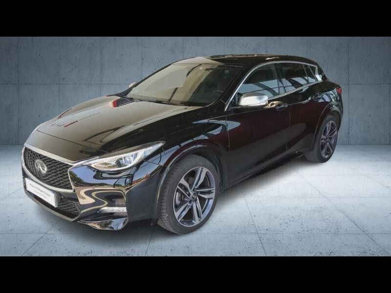 Utilisé 2017 Infiniti Q30 Sport Tech Citadine | 17 900 € - Image 1/4