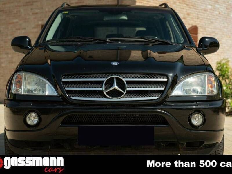 Occasion Mercedes ML55 AMG AMG 347 ch (255 kW) 2000 Noir SUV
