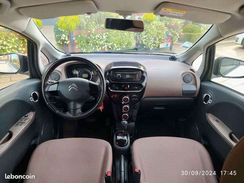 Image 4/4