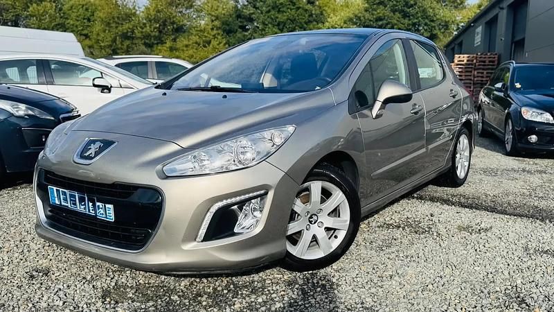 Bronze Utilisé 2012 Peugeot 308 Allure Berline | 7 300 € (Prix juste) - Image 1/4