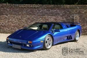 Bleu Utilisé 1996 Lamborghini Diablo Cabriolet | 545 000 € - Image 1/4