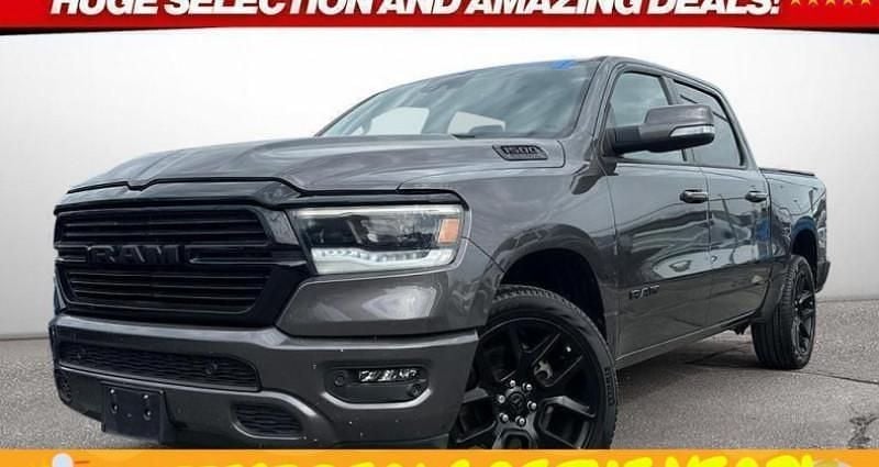 Gris Utilisé 2022 Dodge Ram Pick-up | 48 067 € (Prix juste) - Image 1/4