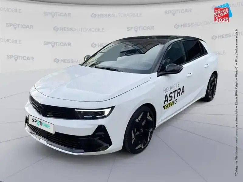 Noir Utilisé 2023 Opel Astra GSe Berline | 28 999 € (Super prix) - Image 1/4