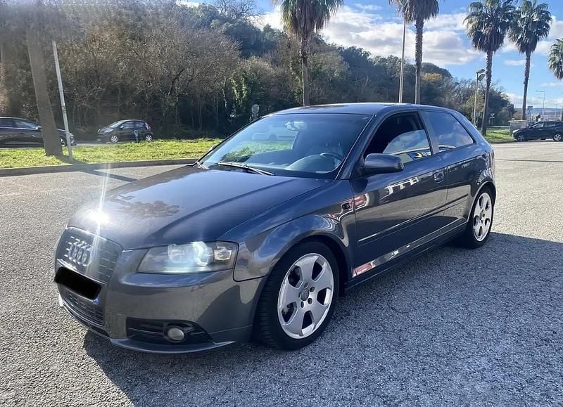 Occasion 2003 Audi A3 Attraction Berline | 4 290 € (Prix juste) - Image 1/4