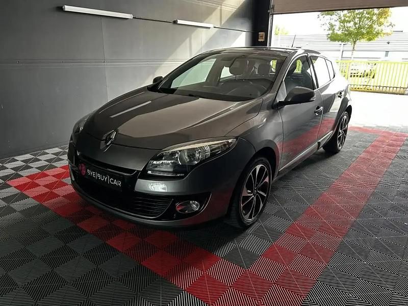 Gris Occasion 2013 Renault Mégane III Berline | 7 990 € (Prix assez cher) - Image 1/4