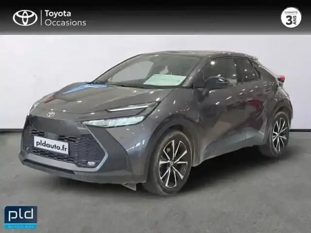 Occasion Toyota C-HR Design 200 ch (147 kW) 2024 Gris atlas métallisé SUV