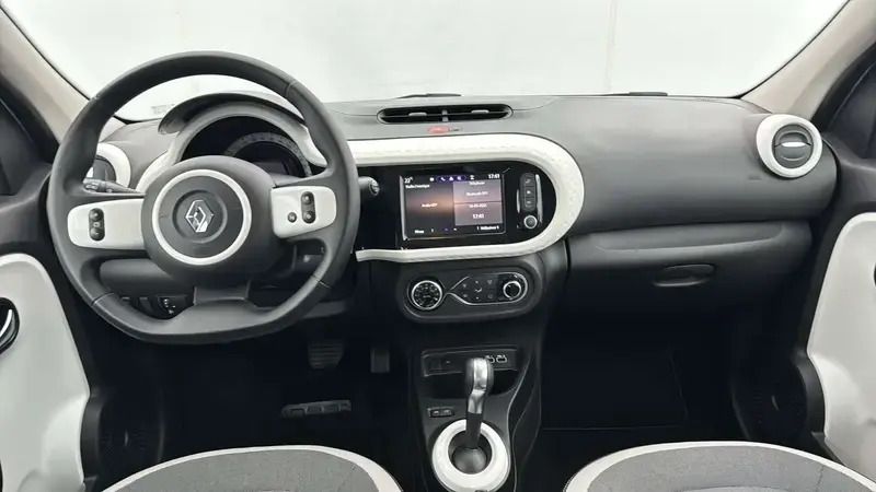 Image 3/4