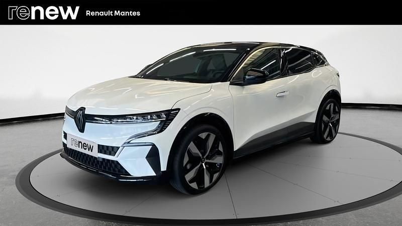 Blanc Utilisé 2022 Renault Mégane Techno Berline | 24 680 € (Prix juste) - Image 1/4