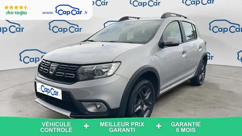 Utilisé 2017 Dacia Sandero Prestige Citadine | 10 990 € (Prix juste) - Image 1/4