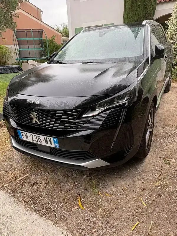 Noir Utilisé 2021 Peugeot 5008 S Monospace | 19 900 € (Super prix) - Image 1/4