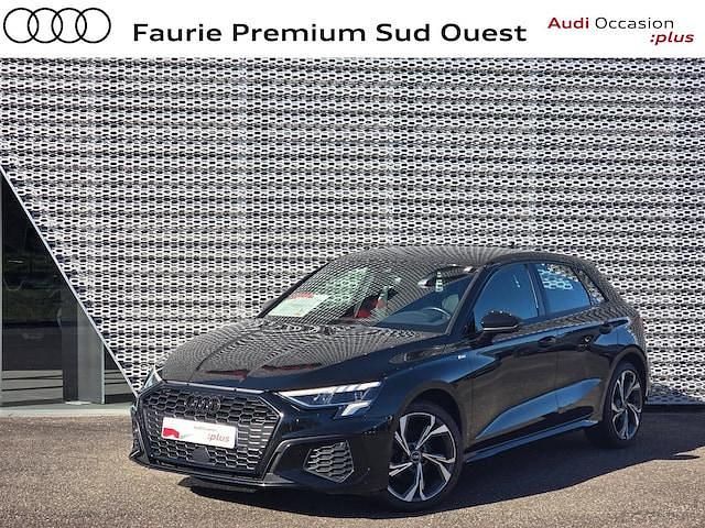 Noir mythe métallisé Utilisé 2022 Audi A3 S-Line | 28 290 € (Prix juste) - Image 1/4