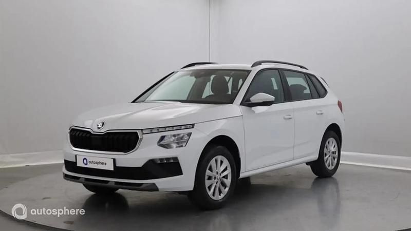 Blanc Utilisé 2024 Skoda Kamiq Selection SUV | 23 799 € (Prix juste) - Image 1/4