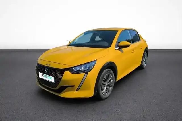 Jaune Occasion 2021 Peugeot e-208 Citadine | 13 336 € (Prix juste) - Image 1/4