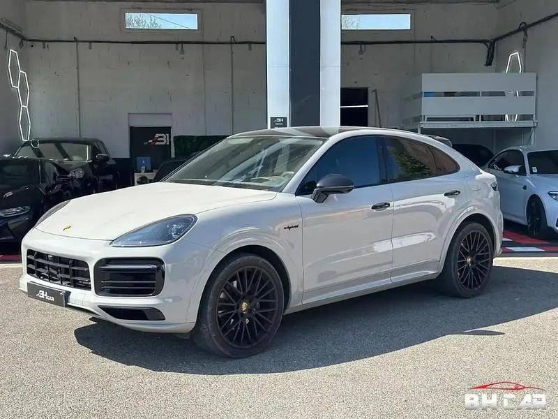Gris Utilisé 2023 Porsche Cayenne Platinum Edition SUV | 104 990 € - Image 1/4