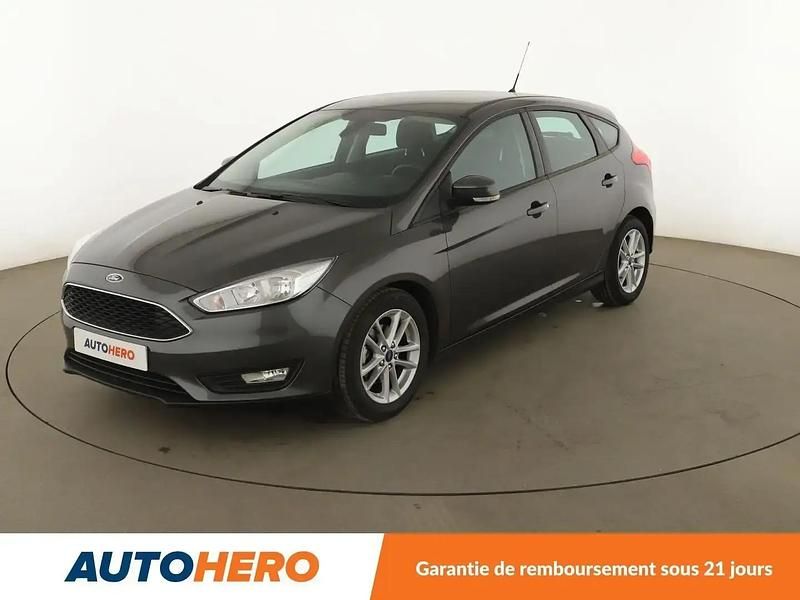 Gris Occasion 2016 Ford Focus Trend Citadine | 9 790 € (Super prix) - Image 1/2