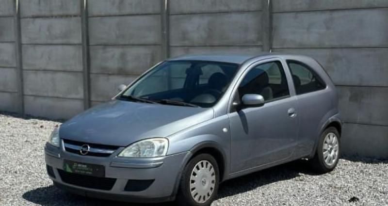 Gris Utilisé 2004 Opel Corsa Citadine | 3 490 € - Image 1/4