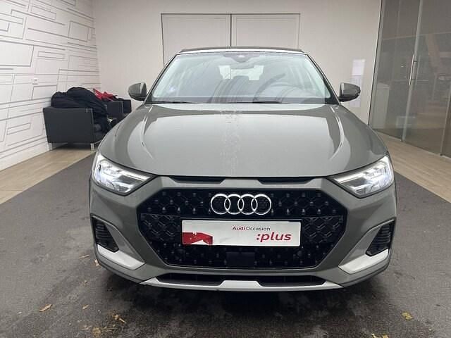 Occasion Audi A1 Design 110 ch (80 kW) 2023 Gris chronos métallisé SUV