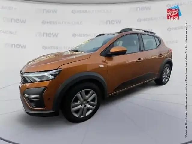 Orange atacama métallisé Occasion 2022 Dacia Sandero Comfort Berline | 13 499 € (Prix juste) - Image 1/4