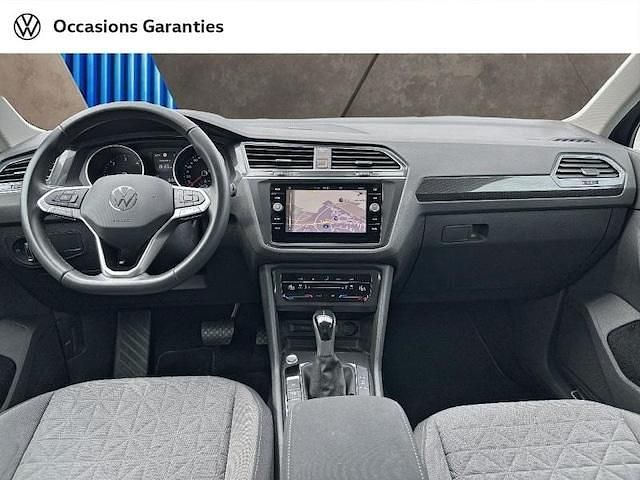 Image 3/4