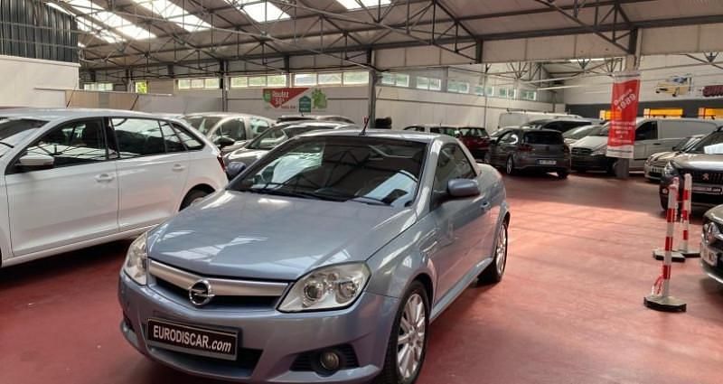 Utilisé 2005 Opel Tigra Cosmo Coupé | 3 325 € - Image 1/4
