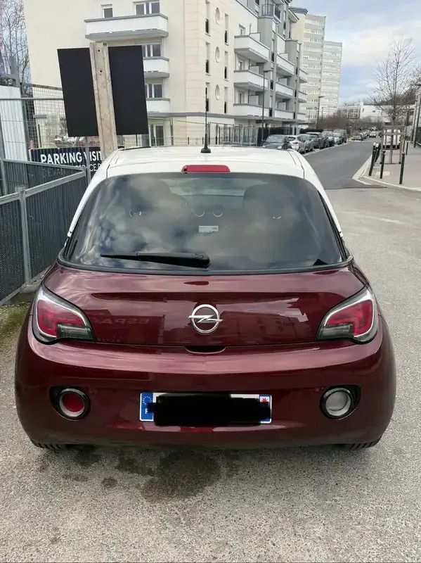 Image 2/4