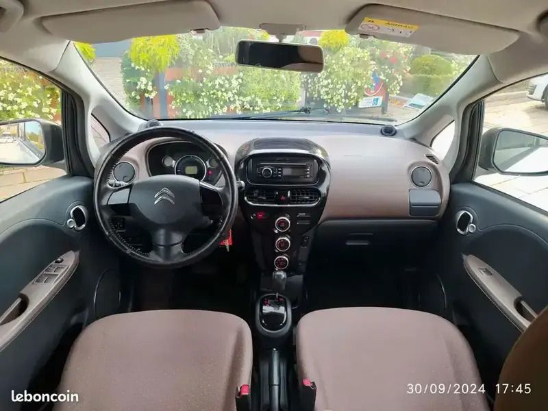 Image 2/4