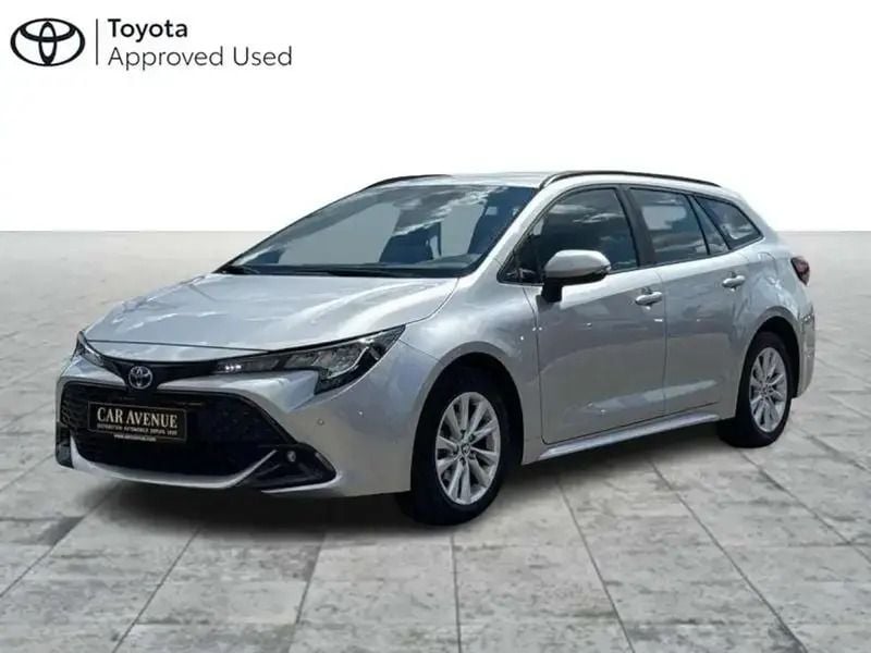 Argent Utilisé 2024 Toyota Corolla Business Edition Break | 28 707 € (Prix juste) - Image 1/4