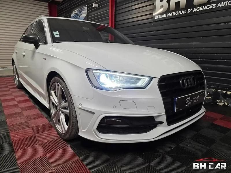 Blanc Utilisé 2016 Audi A3 Sportback S-Line Berline | 12 480 € (Prix juste) - Image 1/4
