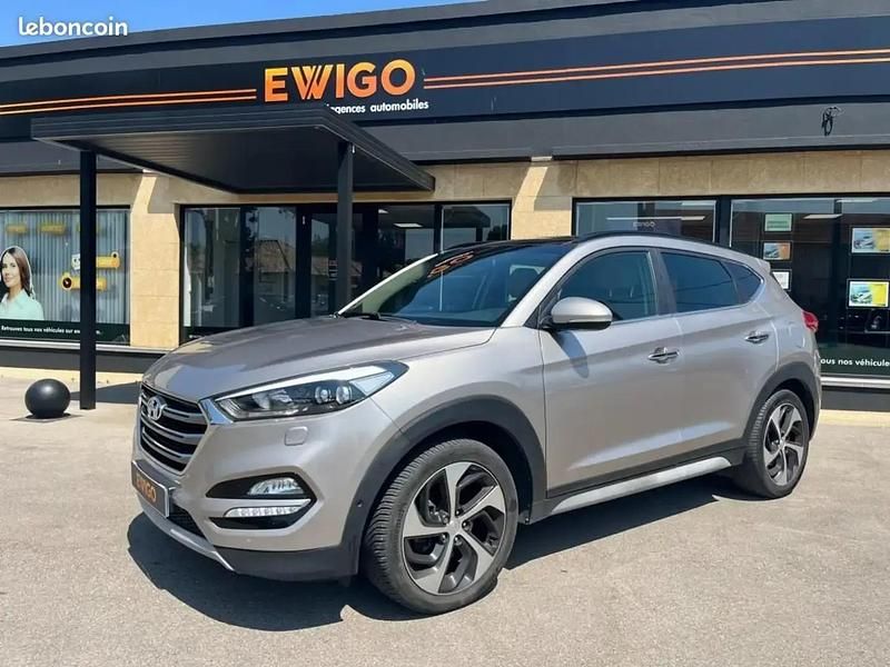 Gris Utilisé 2017 Hyundai Tucson SUV | 16 990 € (Prix juste) - Image 1/4