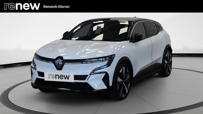 Blanc Utilisé 2024 Renault Mégane Techno Berline | 26 000 € (Bon prix) - Image 1/4
