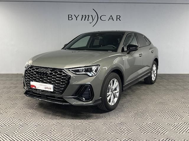 Gris chronos métallisé Utilisé 2024 Audi Q3 Sportback S-Line SUV | 47 980 € (Prix cher) - Image 1/3