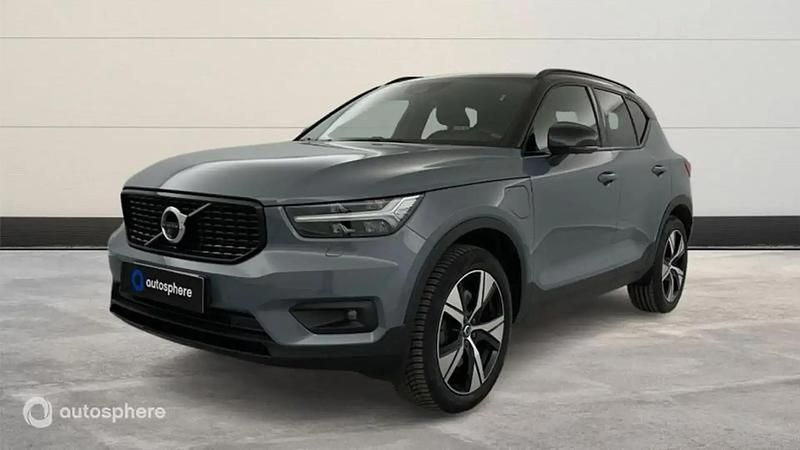 Gris Utilisé 2022 Volvo XC40 R-Design SUV | 26 999 € (Prix juste) - Image 1/4