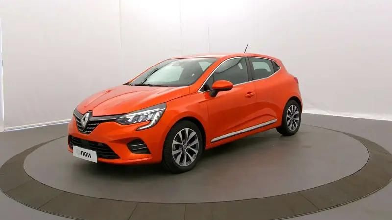 Orange Utilisé 2021 Renault Clio V Intens Citadine | 16 990 € (Prix juste) - Image 1/4