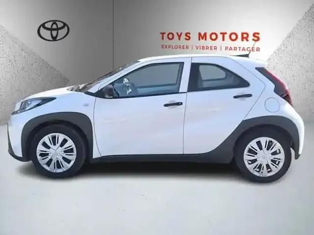 Occasion Toyota Aygo Active 72 ch (52 kW) 2023 Blanc Citadine