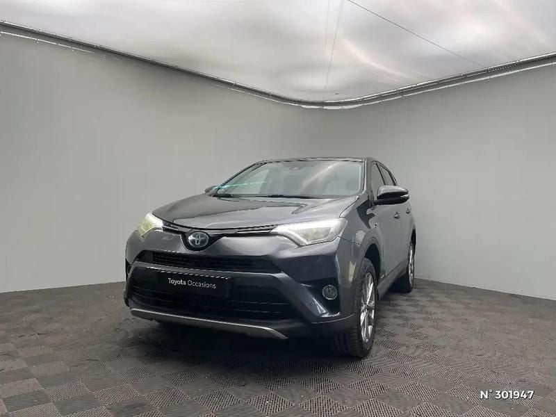Gris Utilisé 2018 Toyota RAV4 Hybrid Active SUV | 18 450 € (Super prix) - Image 1/4