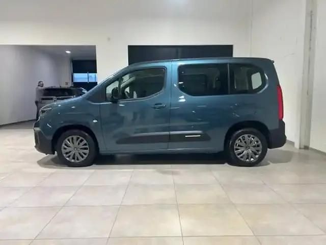 Occasion Citroën Berlingo 2024 Sirkka green (m) Monospace