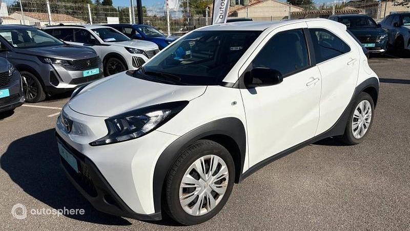 Blanc Utilisé 2022 Toyota Aygo X SUV | 13 799 € - Image 1/4