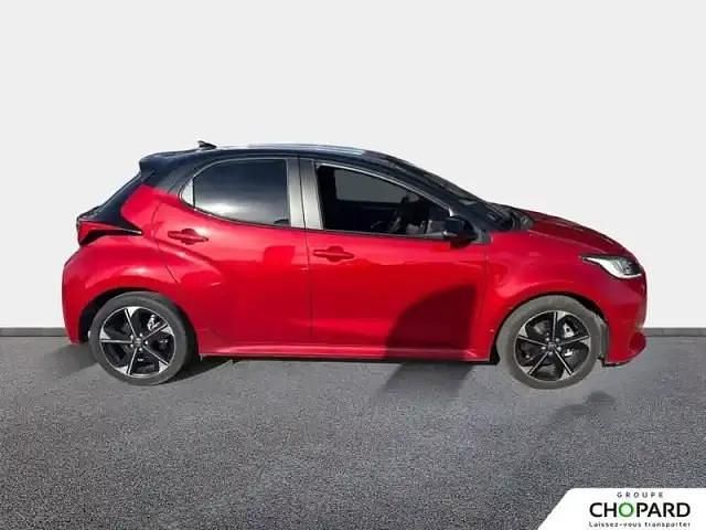 Occasion Toyota Yaris Hybrid 2025 Rouge Berline