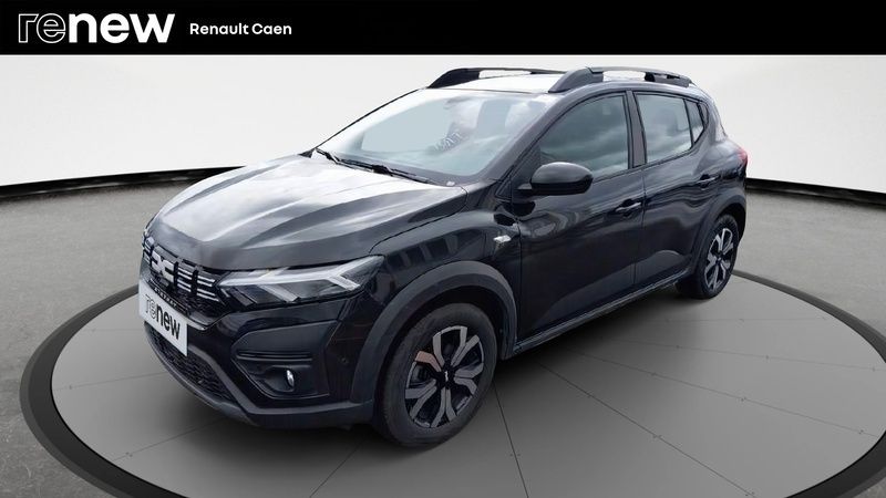 Noir Utilisé 2024 Dacia Sandero Expression Citadine | 16 890 € (Prix juste) - Image 1/4