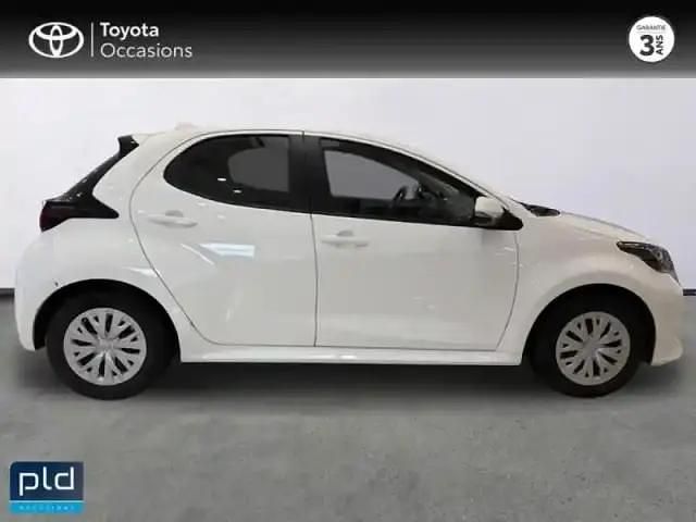 Occasion Toyota Yaris Hybrid 116 ch (85 kW) 2022 Blanc Berline