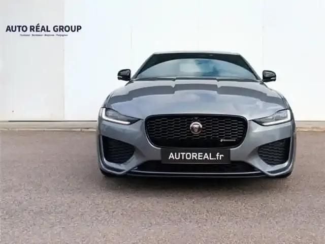 Occasion Jaguar XE R-Dynamic 204 ch (150 kW) 2022 Eiger grey Berline