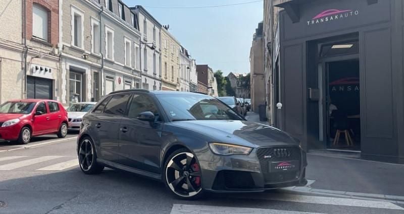 Gris Utilisé 2016 Audi RS3 Sportback Sport Citadine | 35 490 € (Prix juste) - Image 1/4