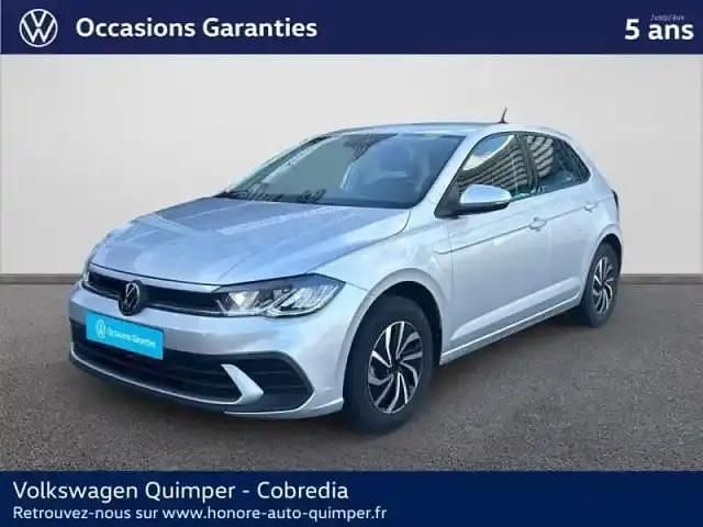 Reflet d'argent métallisé Utilisé 2024 VW Polo Life Berline | 20 490 € (Prix juste) - Image 1/4