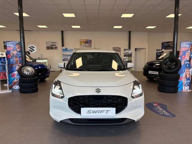 Occasion Suzuki Swift 84 ch (61 kW) 2025 Blanc Berline