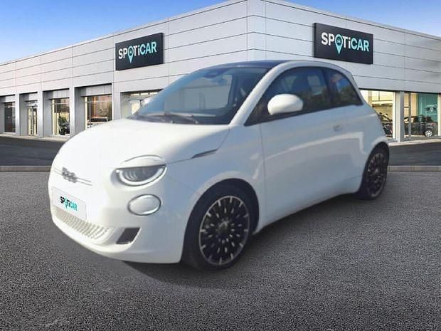 Blanc Utilisé 2022 Fiat 500e Citadine | 15 500 € (Prix juste) - Image 1/4