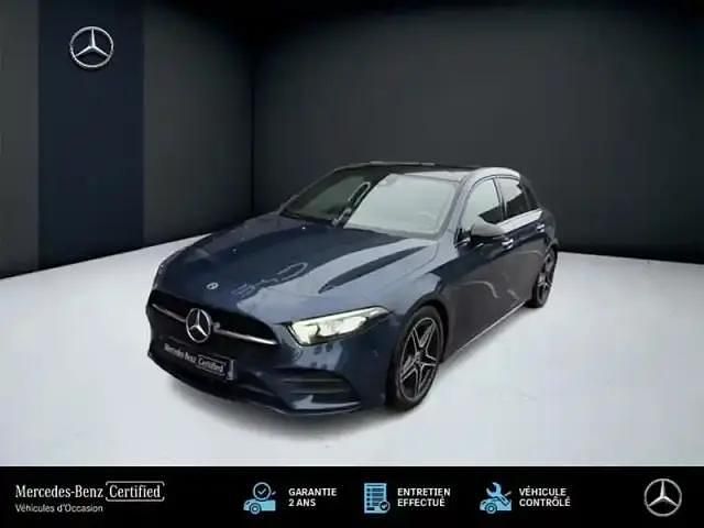 Bleu Utilisé 2021 Mercedes A180 AMG line Berline | 28 990 € (Prix juste) - Image 1/4