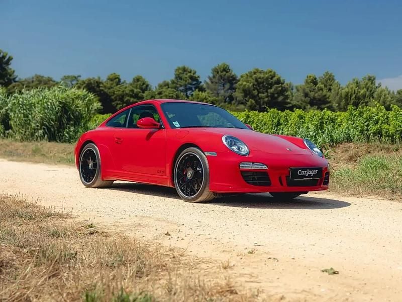 Rouge Utilisé 2011 Porsche 911 Carrera 4 GTS Coupé | 103 900 € - Image 1/4
