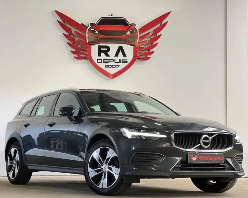Gris Utilisé 2019 Volvo V60 CC Break | 23 999 € - Image 1/4