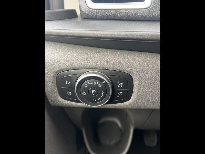 Image 2/4